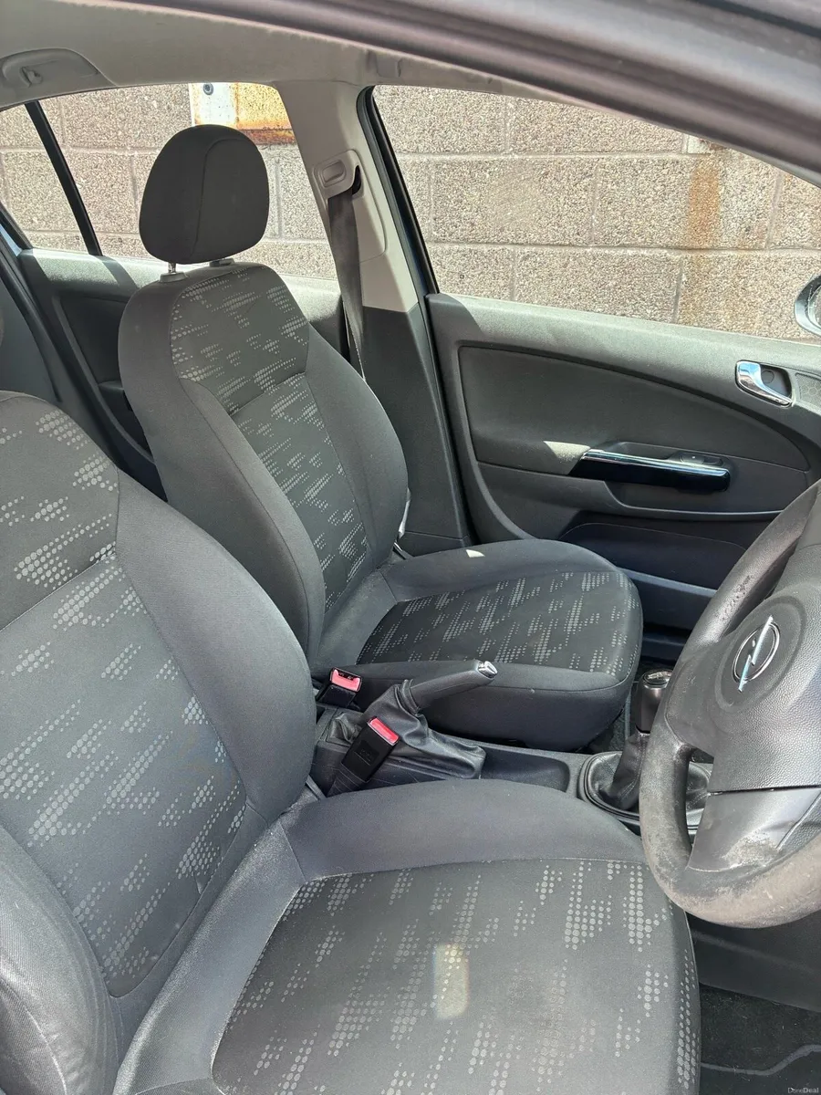 Corsa 1.2 - Image 4