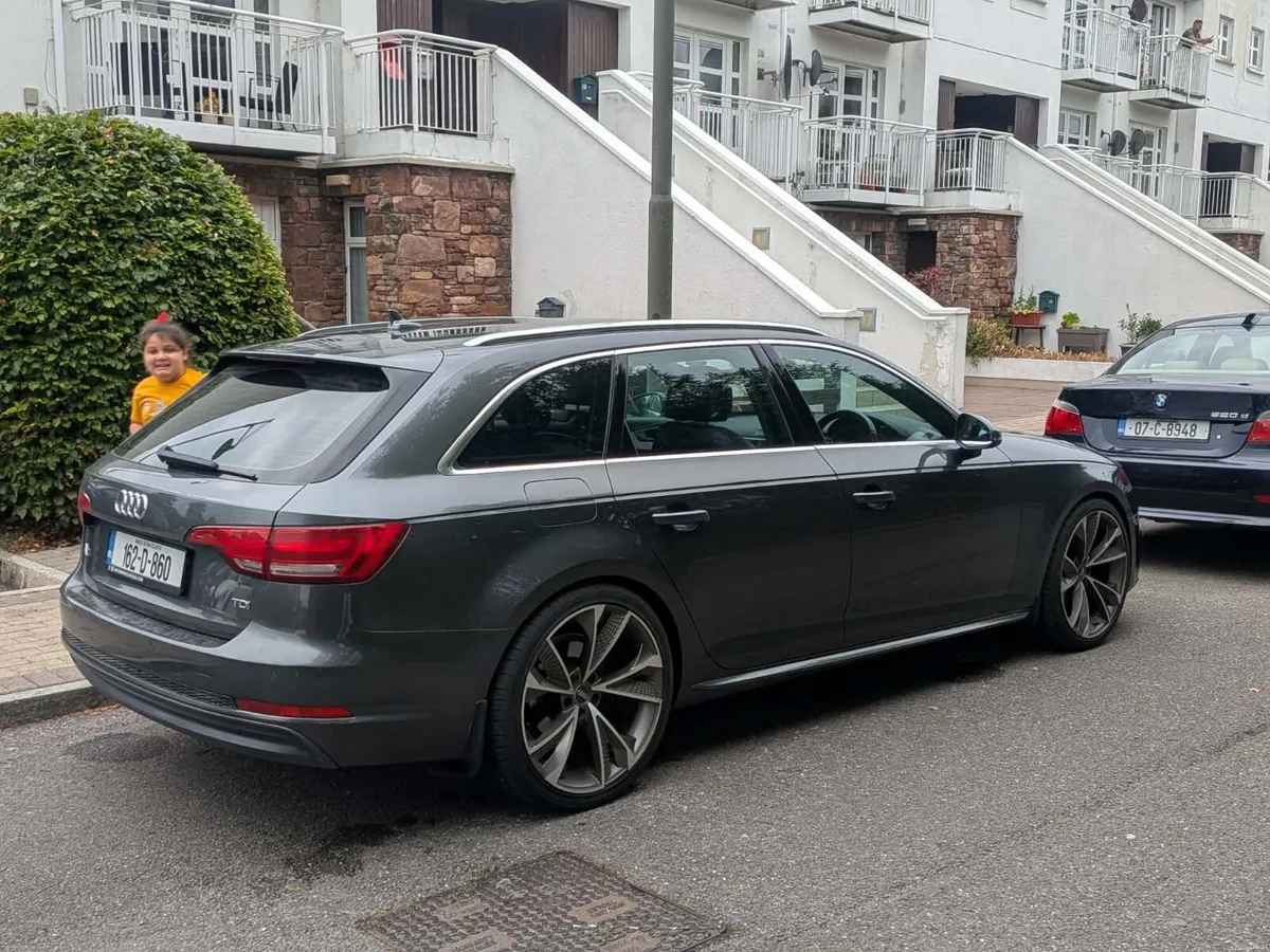 ⚫️Audi A4 162 S-Line Estate… New NCT⚫️ - Image 3