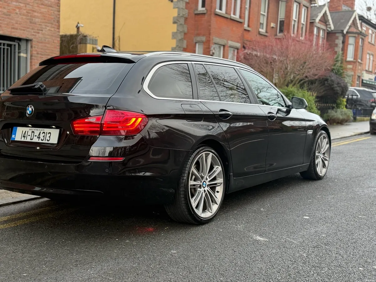 BMW 5 Series - 518d touring (f11) - Image 2