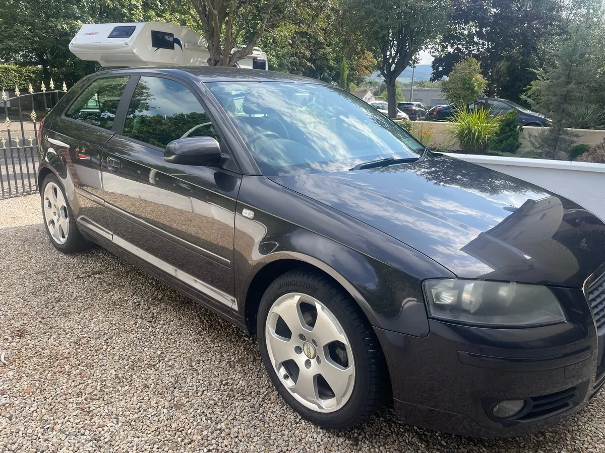 Audi A3 1.6 FSH new NCT and taxed €1,950 - Image 4