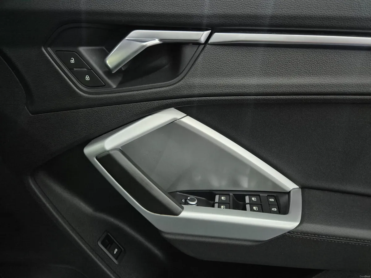 Audi Q3 2020 - Image 6