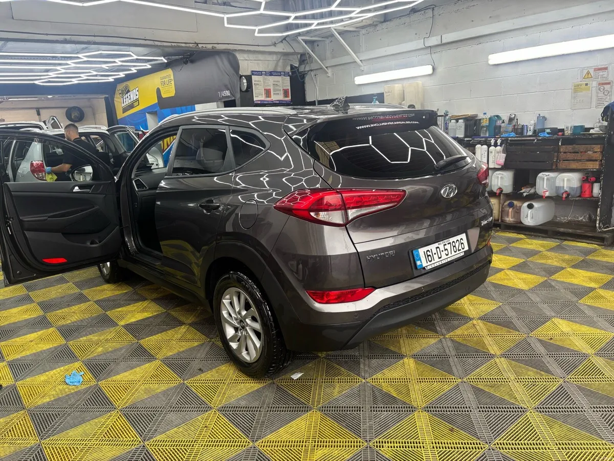 Hyundai tuscon - Image 2