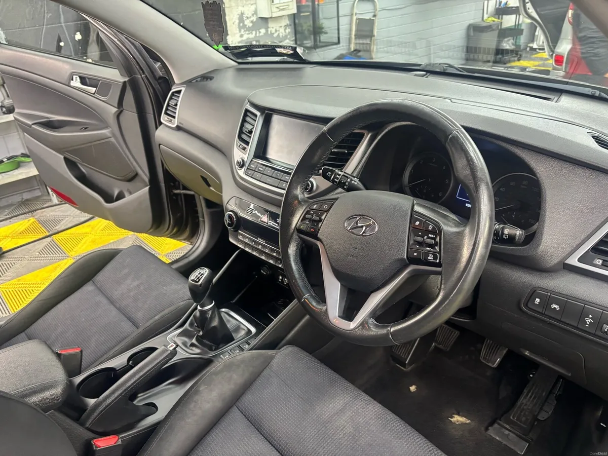 Hyundai tuscon - Image 4
