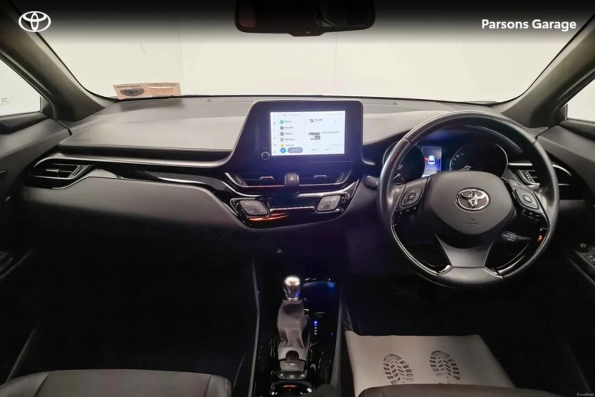 Toyota C-HR 1.8 - Image 6