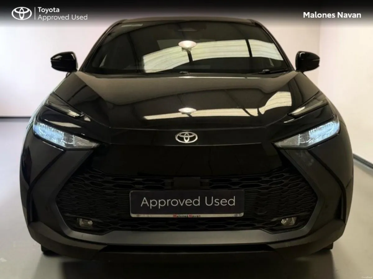 Toyota C-HR Hybrid Sport - Image 5