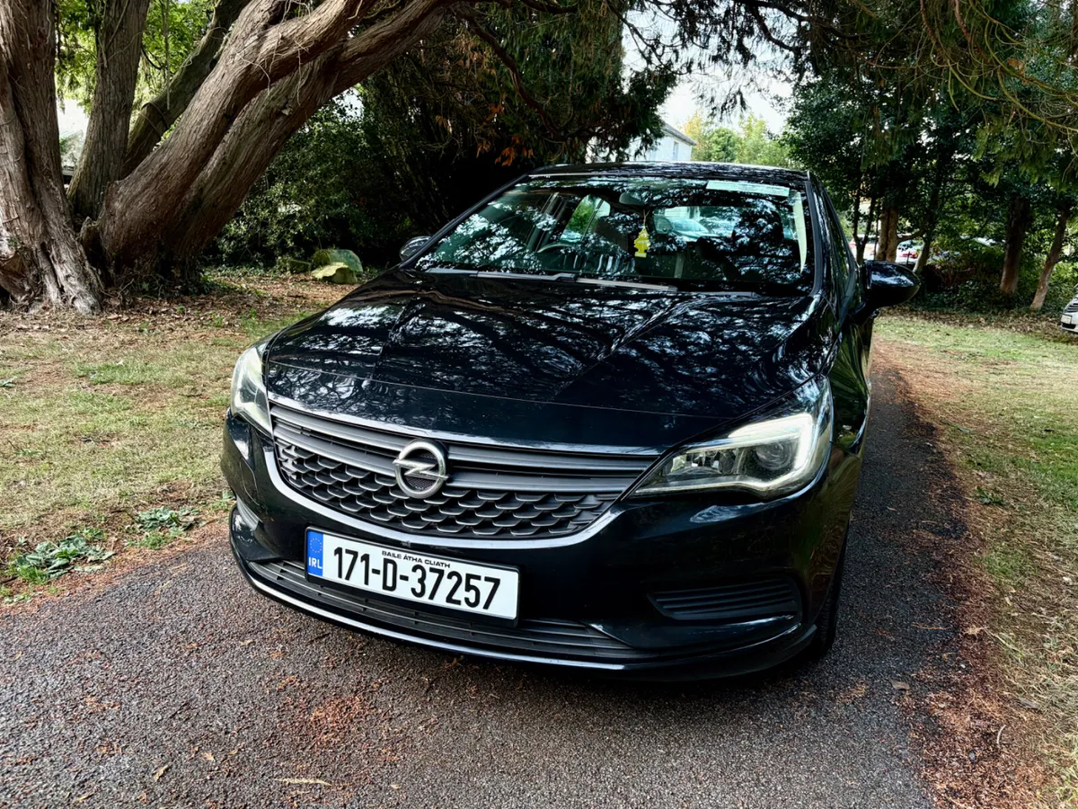 171 Opel Astra S 1.4L, Tax & NCT to May 2027! - Image 1