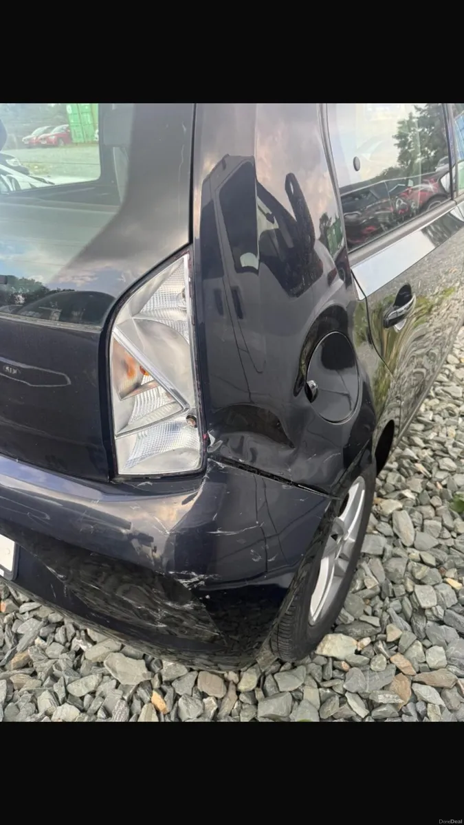 Seat mii, 24000 km , automatic,Light damage - Image 5