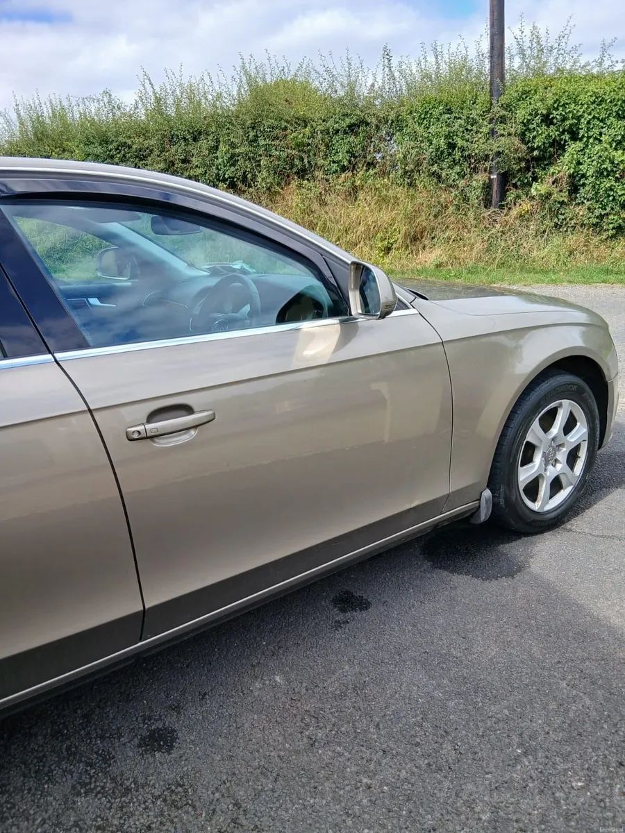 Audi A4 2009 - Image 3