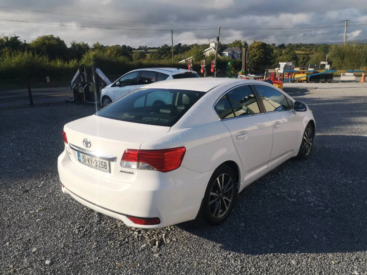 2015 Toyota Avensis 2.0D4D - Image 5