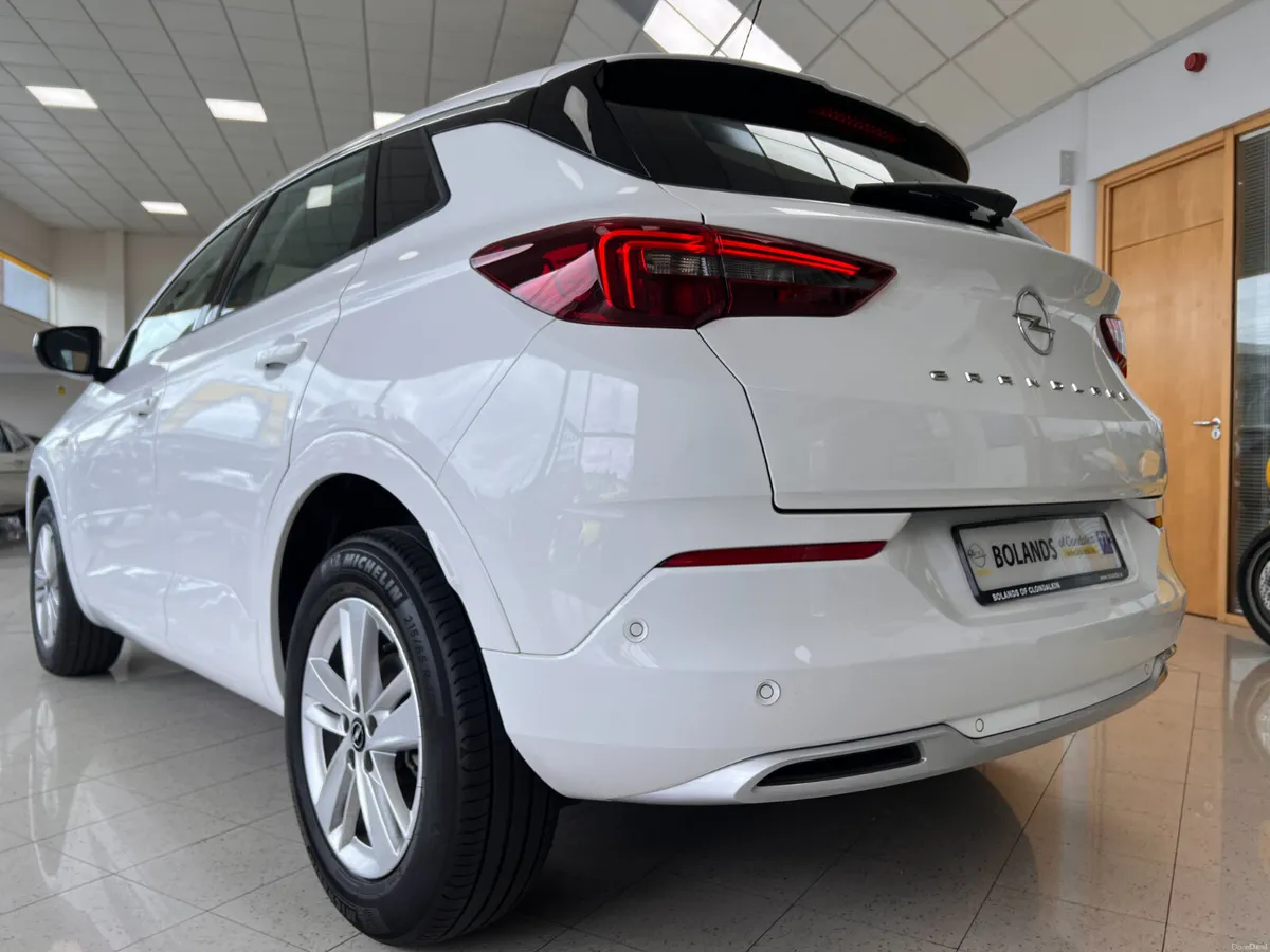 AUTO DIESEL 18,000 Kms Flash Sale Best Value In - Image 2