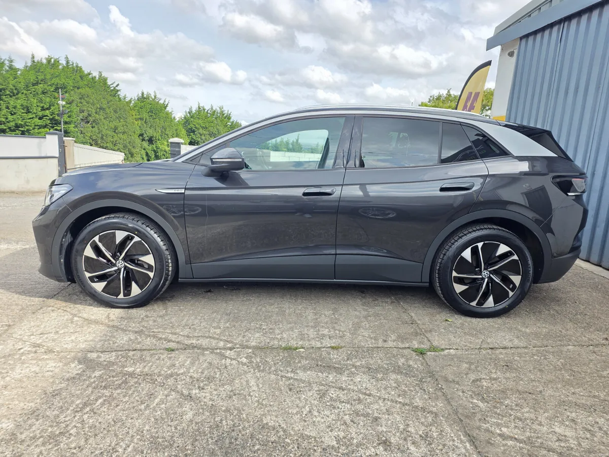2023 VW ID4 * PRO 77KW * PANORAMIC ROOF - Image 5