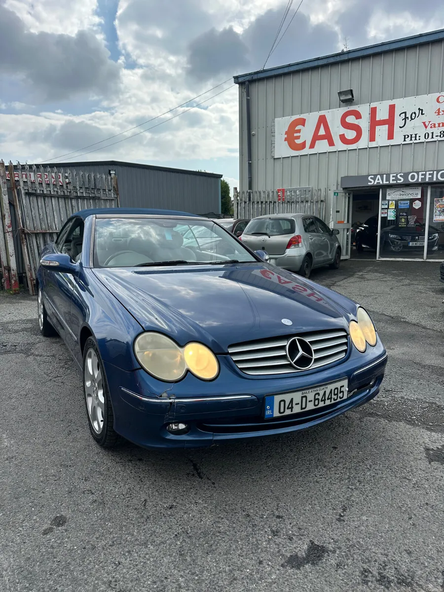 Mercedes-Benz CLK Avantgarde AUTO CONVERTIBLE  NCT - Image 1
