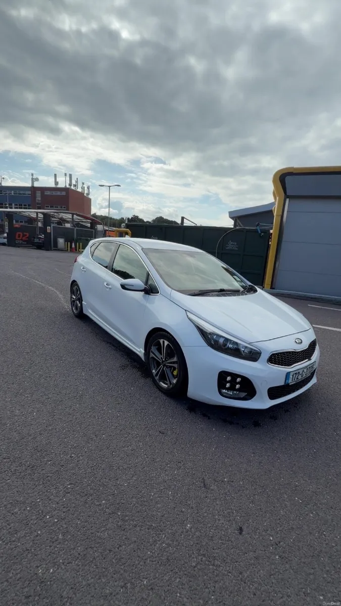 Kia Ceed 2017 - Image 2