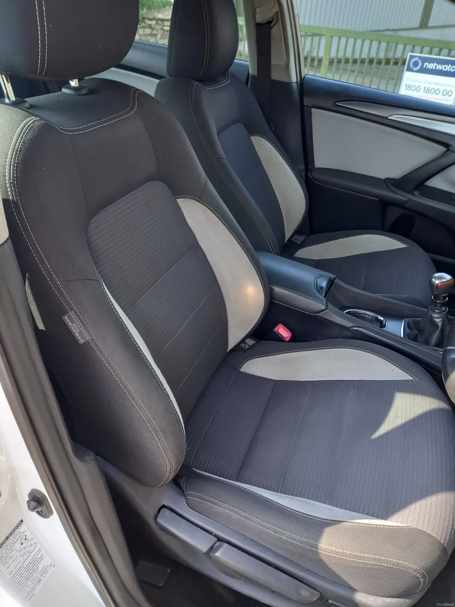 2017 Toyota Avensis 1.6 Diesel - Image 3