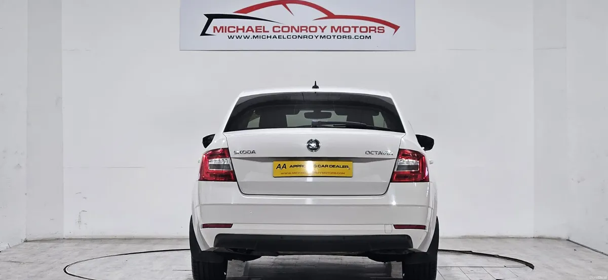 Skoda Octavia - FINANCE AVAILABLE - Image 4
