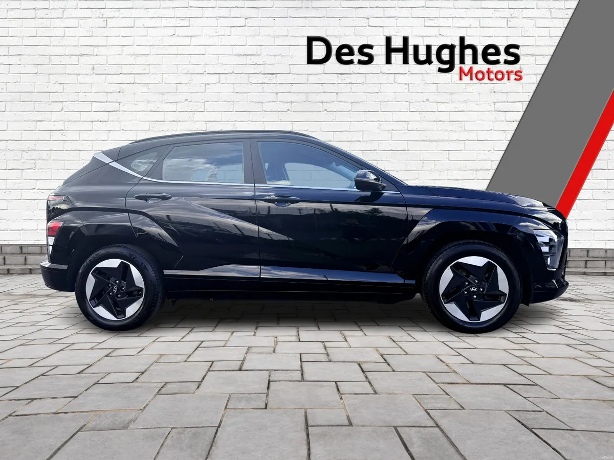 Hyundai KONA 2024 New Model 65kWh Advance - Image 6