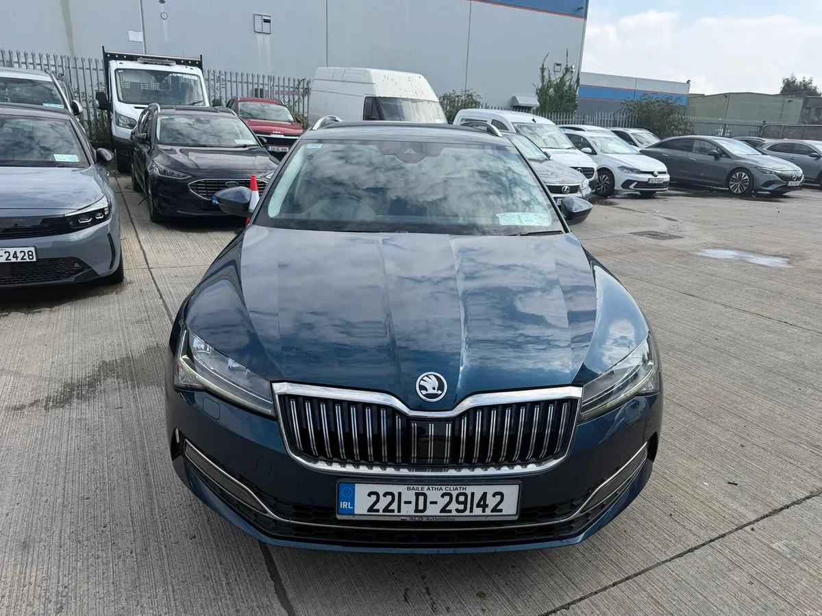 Skoda Superb 2022 D DSG FULL SERVICE HISTORY ! - Image 2