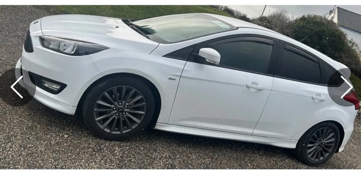 Ford Focus 2017 - Image 2