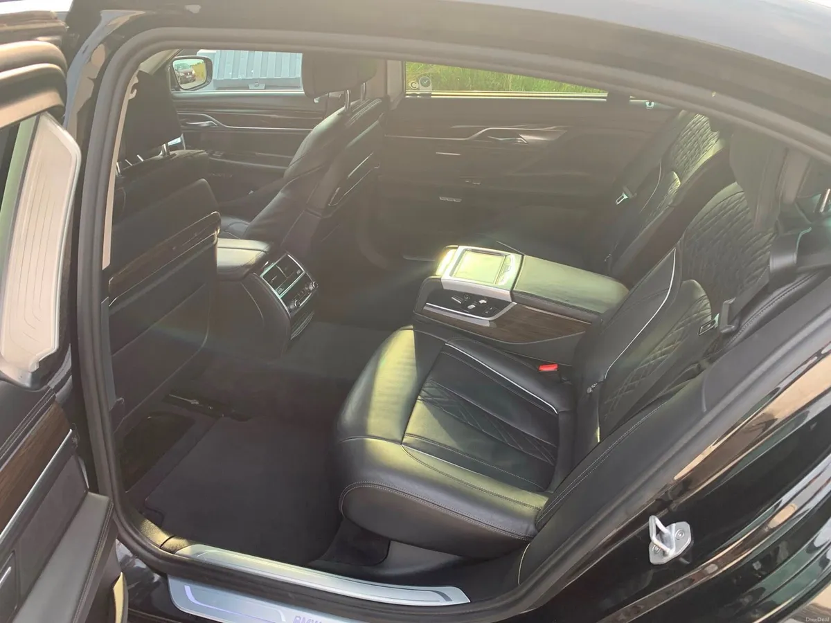 BMW 7 series LOng Wheel base - Image 4