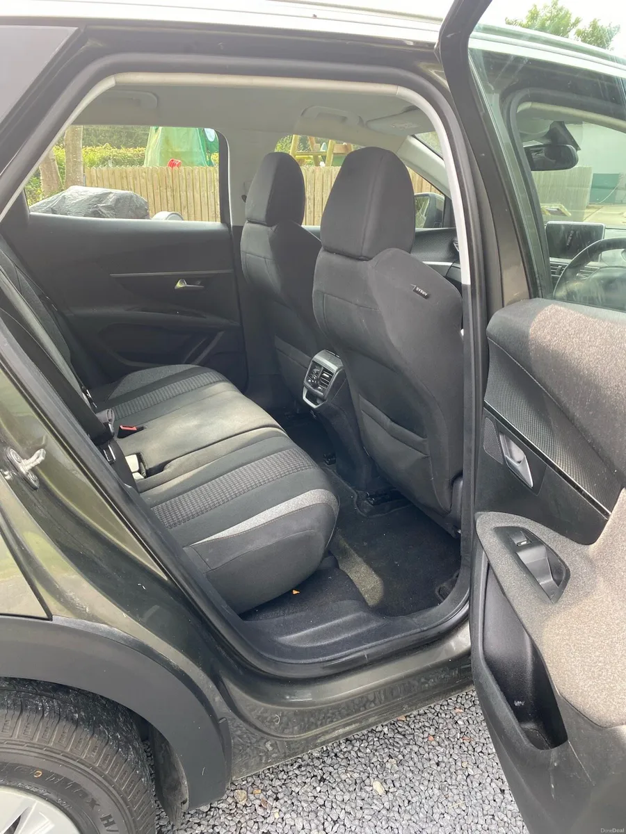 Peugeot 3008 excellent condition - Image 6