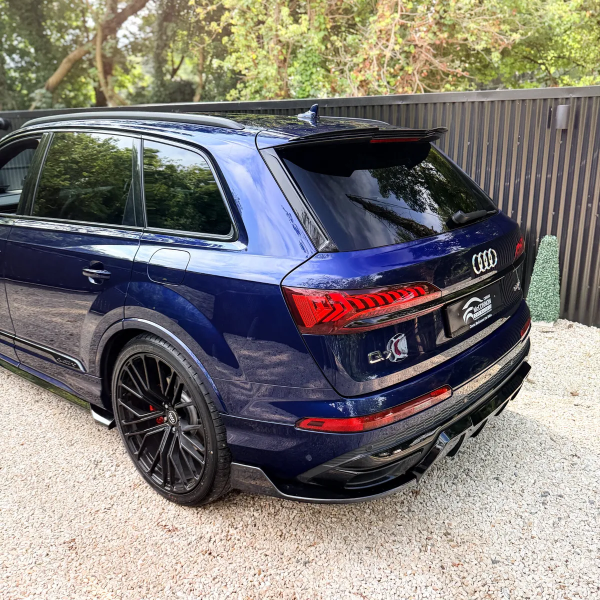 2022 (221) Audi Q7 S Line Black Edition 55 TFSI e - Image 6