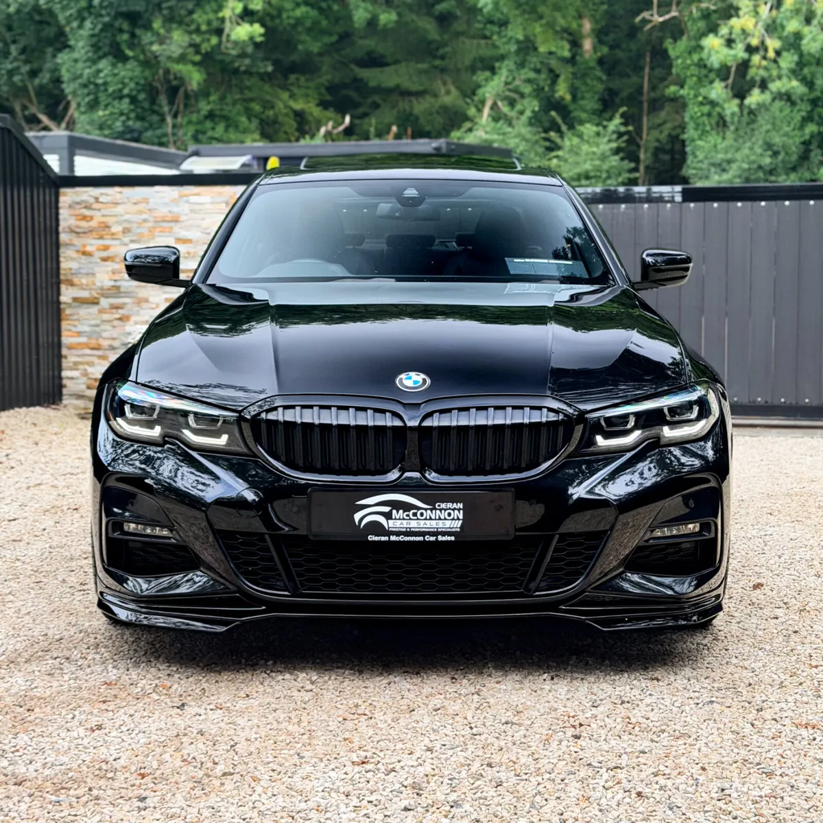 2021 (211) BMW 330E M Sport Pro edition *SUNROOF - Image 3