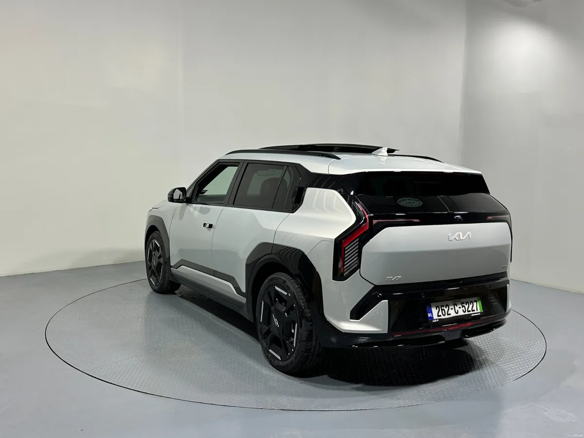 Kia EV3 Earth GT Line 81KW 610Kms Range 262 (2026) - Image 5