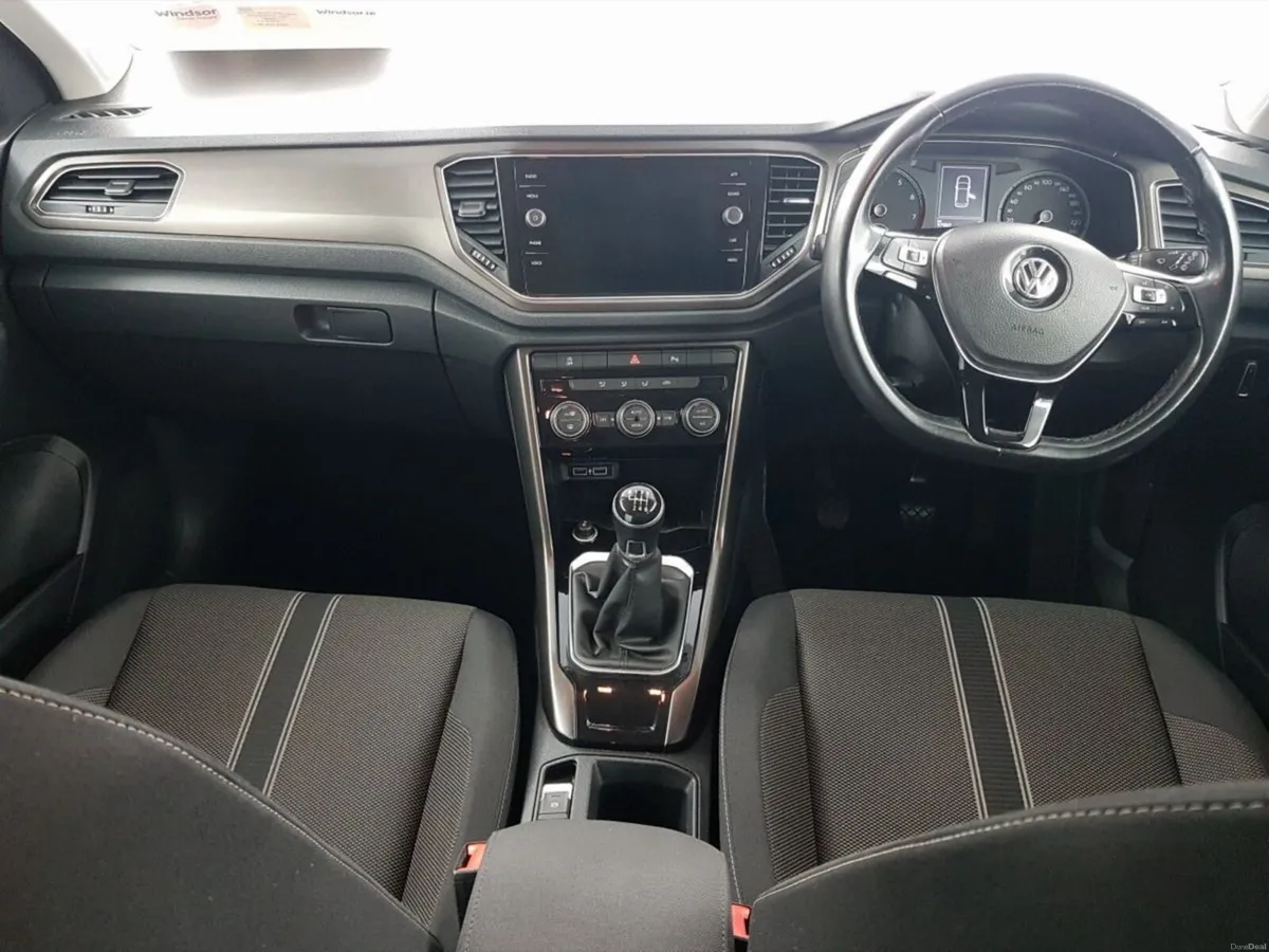Volkswagen T-Roc 1.0 TSI 115bhp Design - Image 3