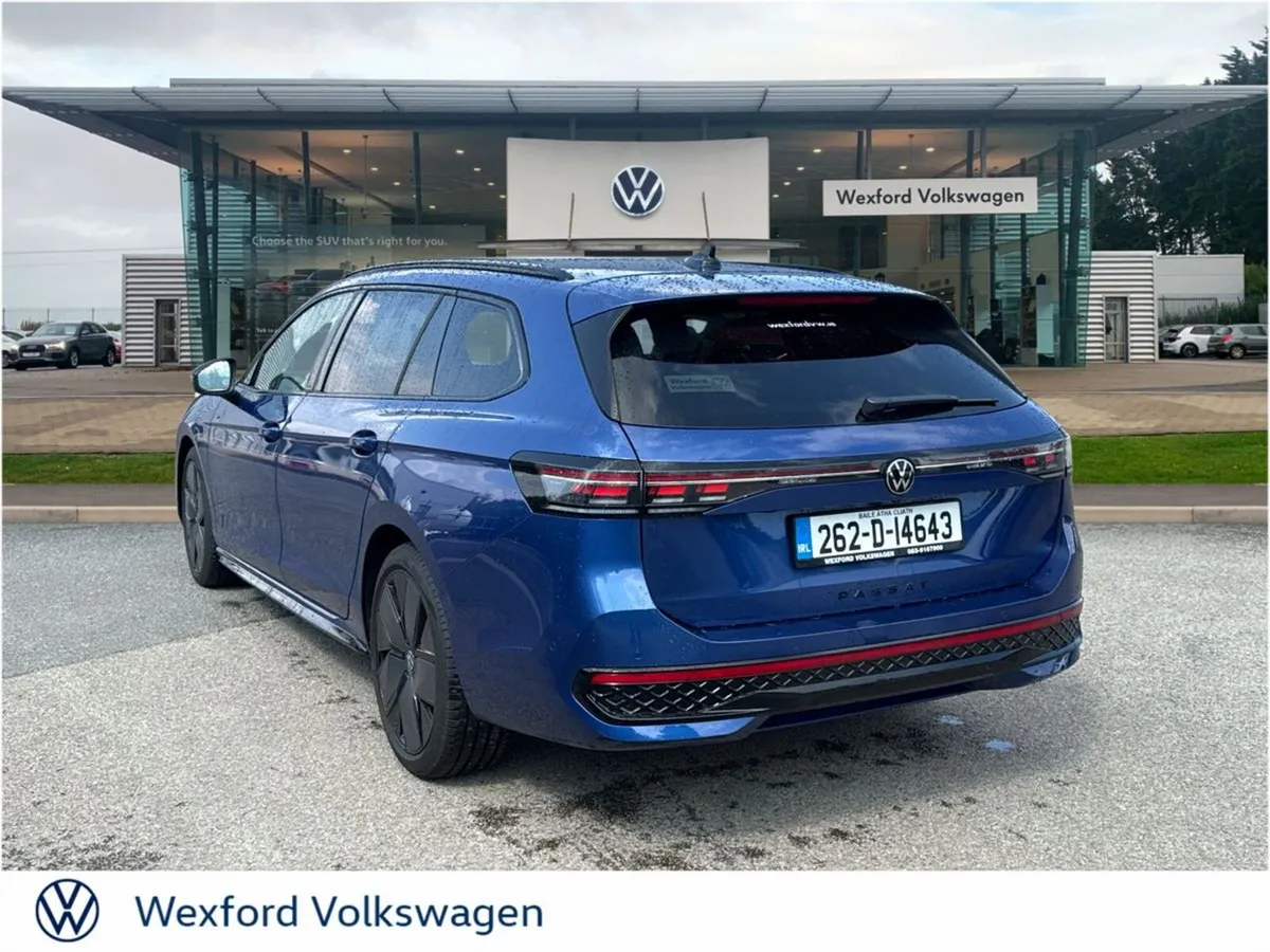 Volkswagen Passat 2.0TDI DSG 150HP R-LINE - Image 3