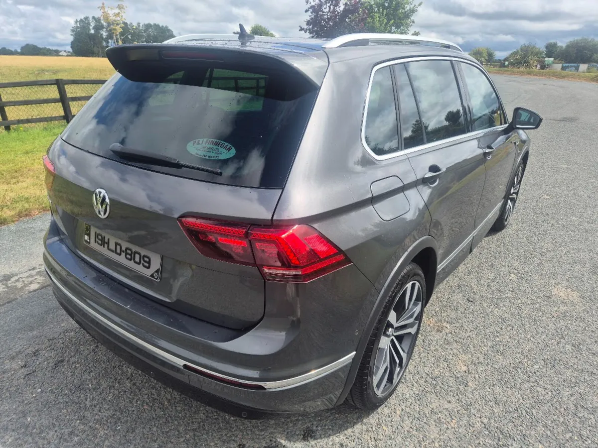 2019 (191) Volkswagen Tiguan R-LINE 150BHP LEATHER - Image 4