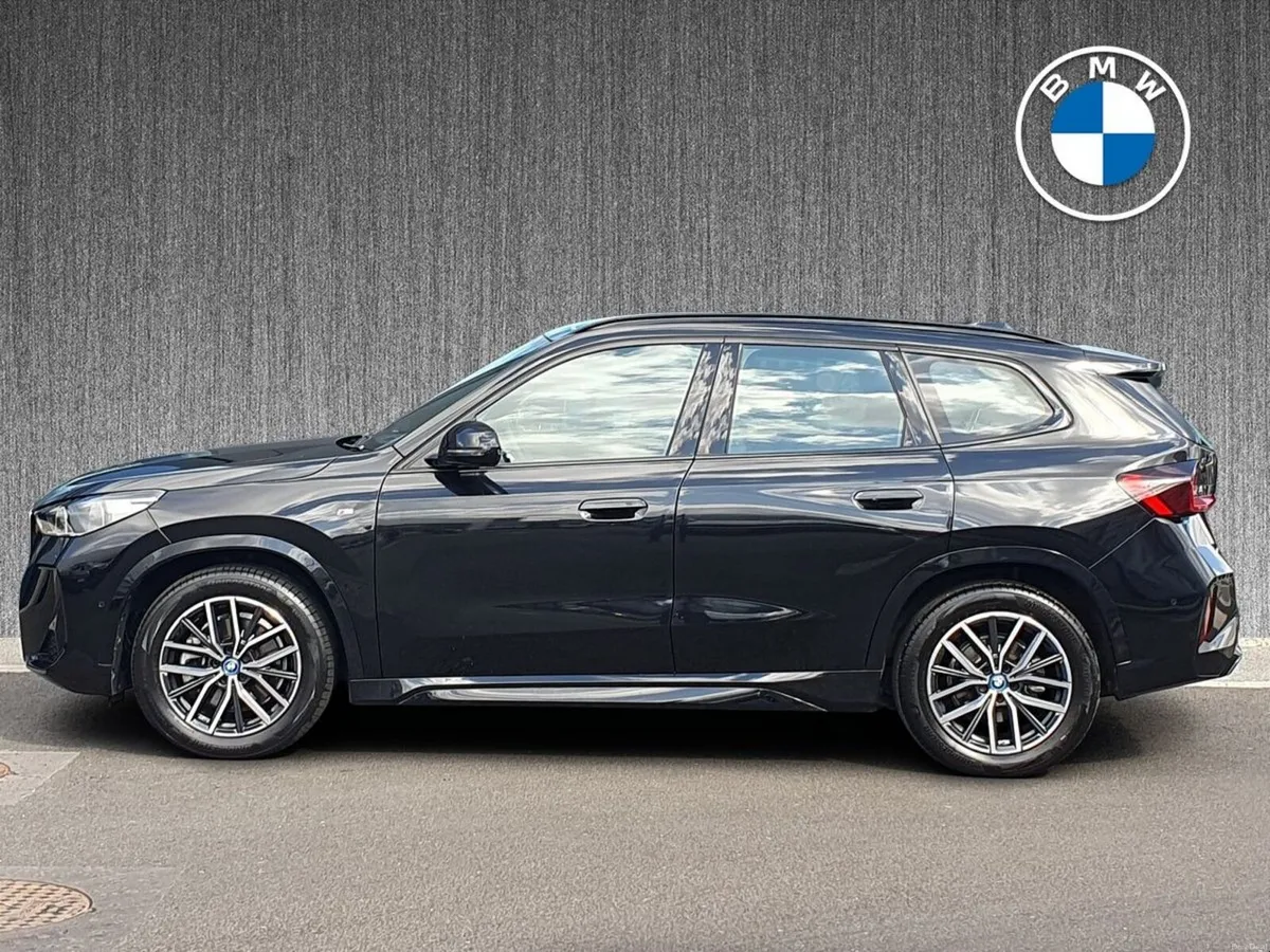 BMW iX1 xDrive30 M Sport - Image 3