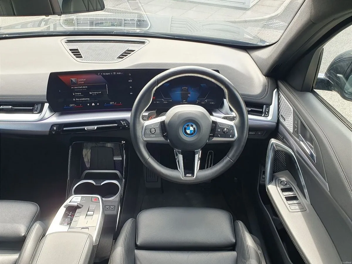 BMW iX1 xDrive30 M Sport - Image 5