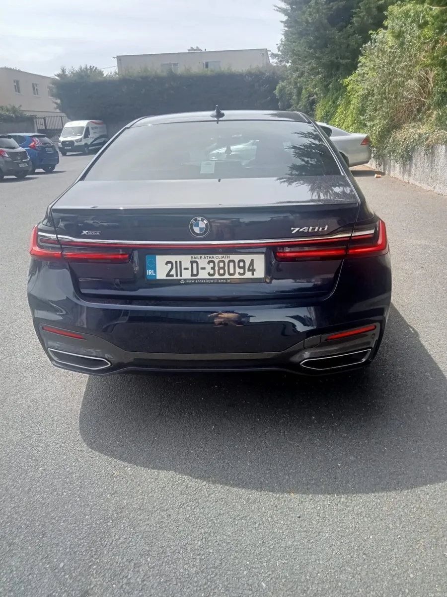 2021 BMW 7 Series X-Drive M Sport - Image 3