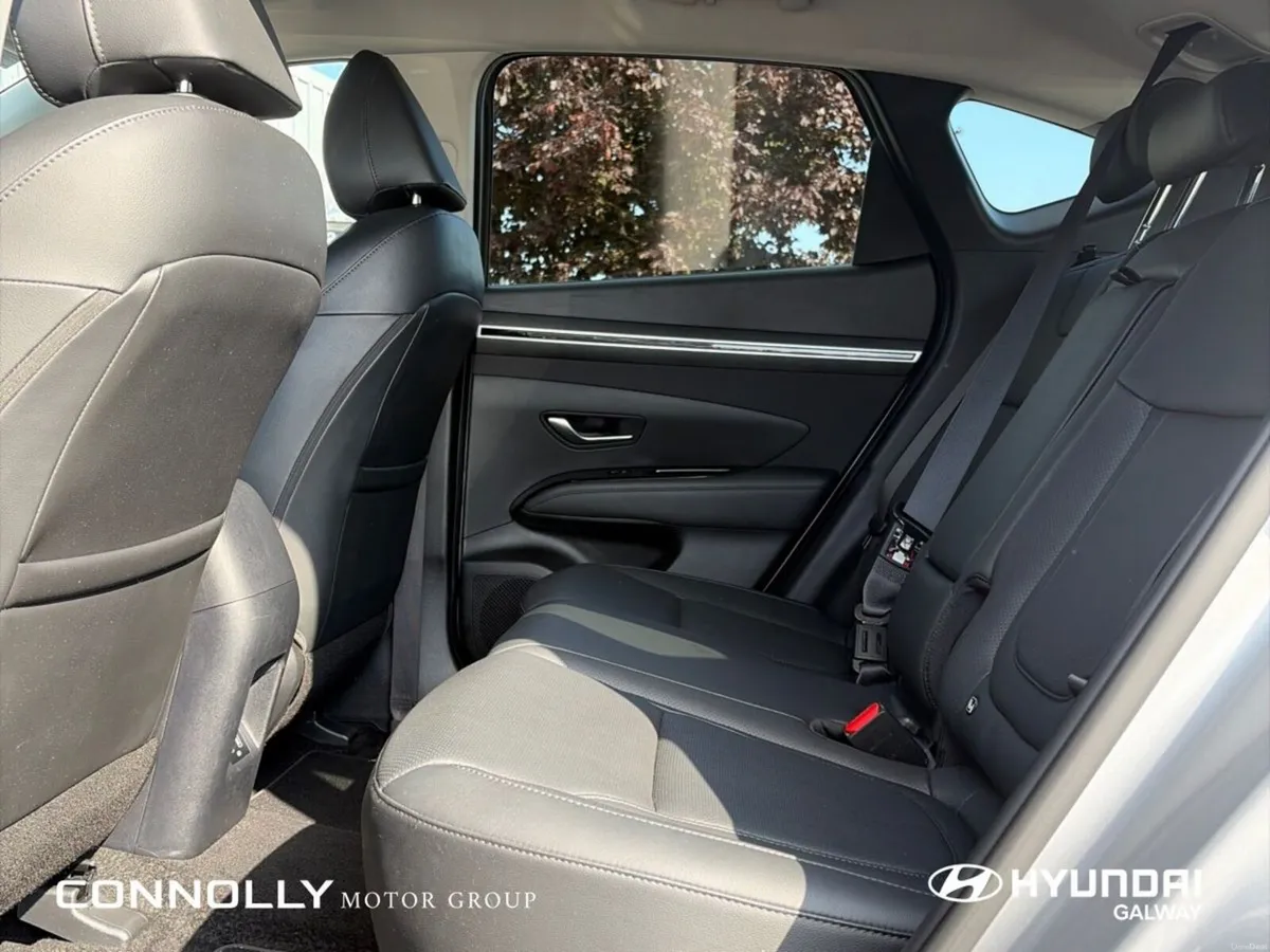 Hyundai Tucson 4WD Executive PHEV Auto - Image 6