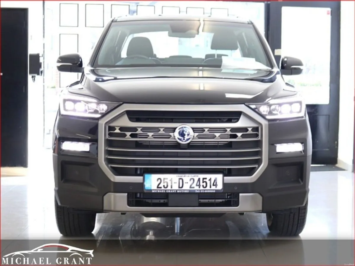 KGM Musso 2.2 DSL AUTOMATIC P/T 4WD 4DR AWD PICK U - Image 2