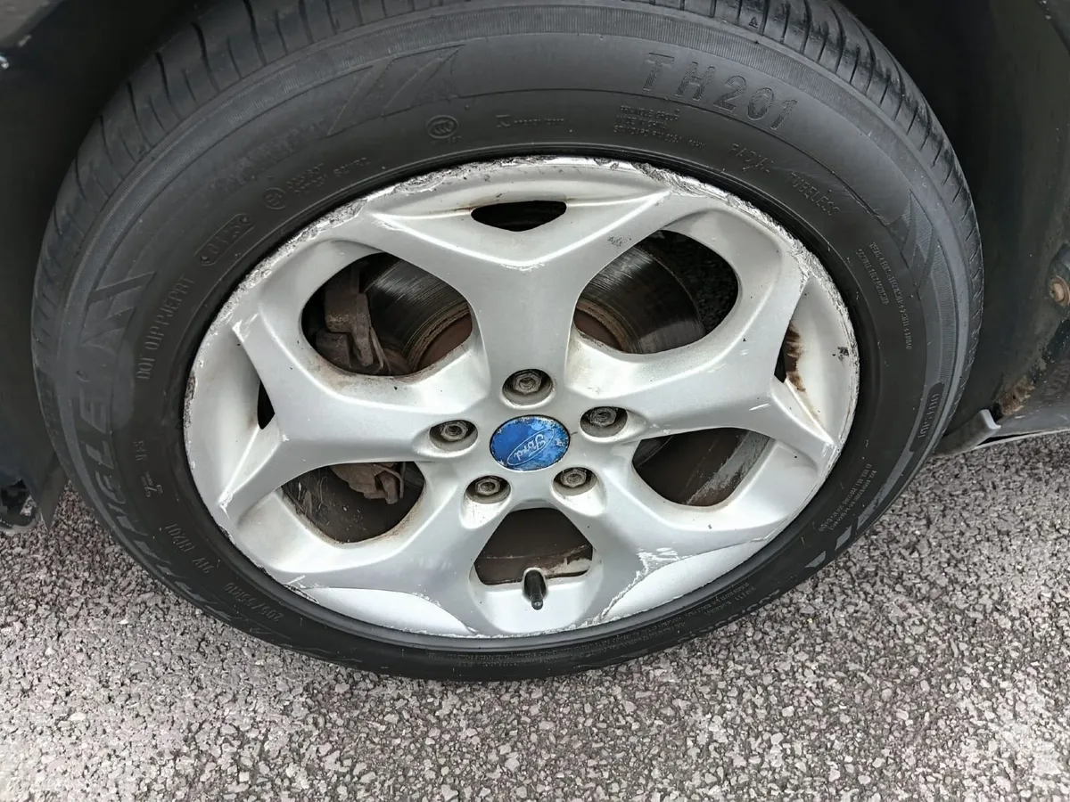 2010 FORD FOCUS DIESEL NCTD 5/27 - Image 3