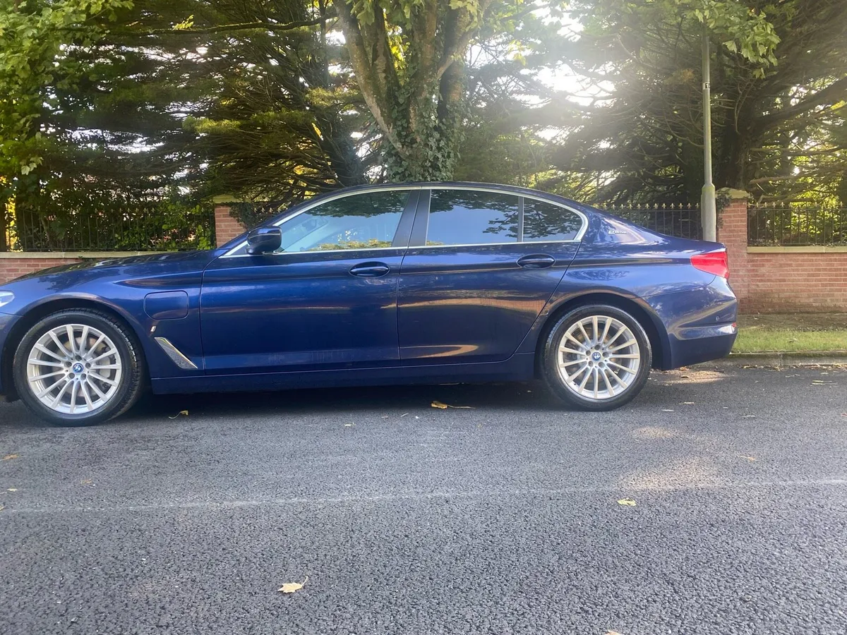 182 bmw 530 E stunning car - Image 1