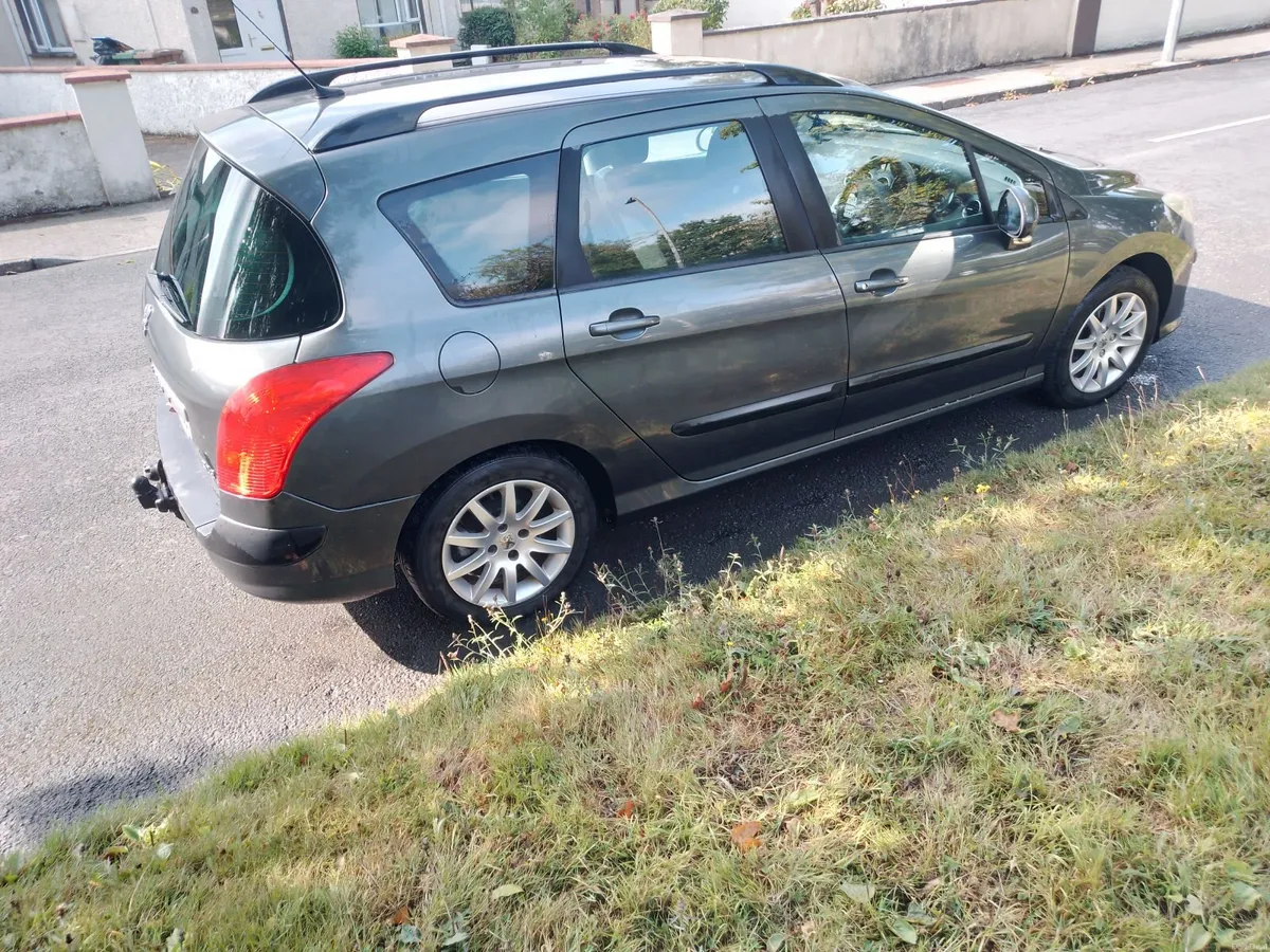 Peugeot 308 2009 - Image 2