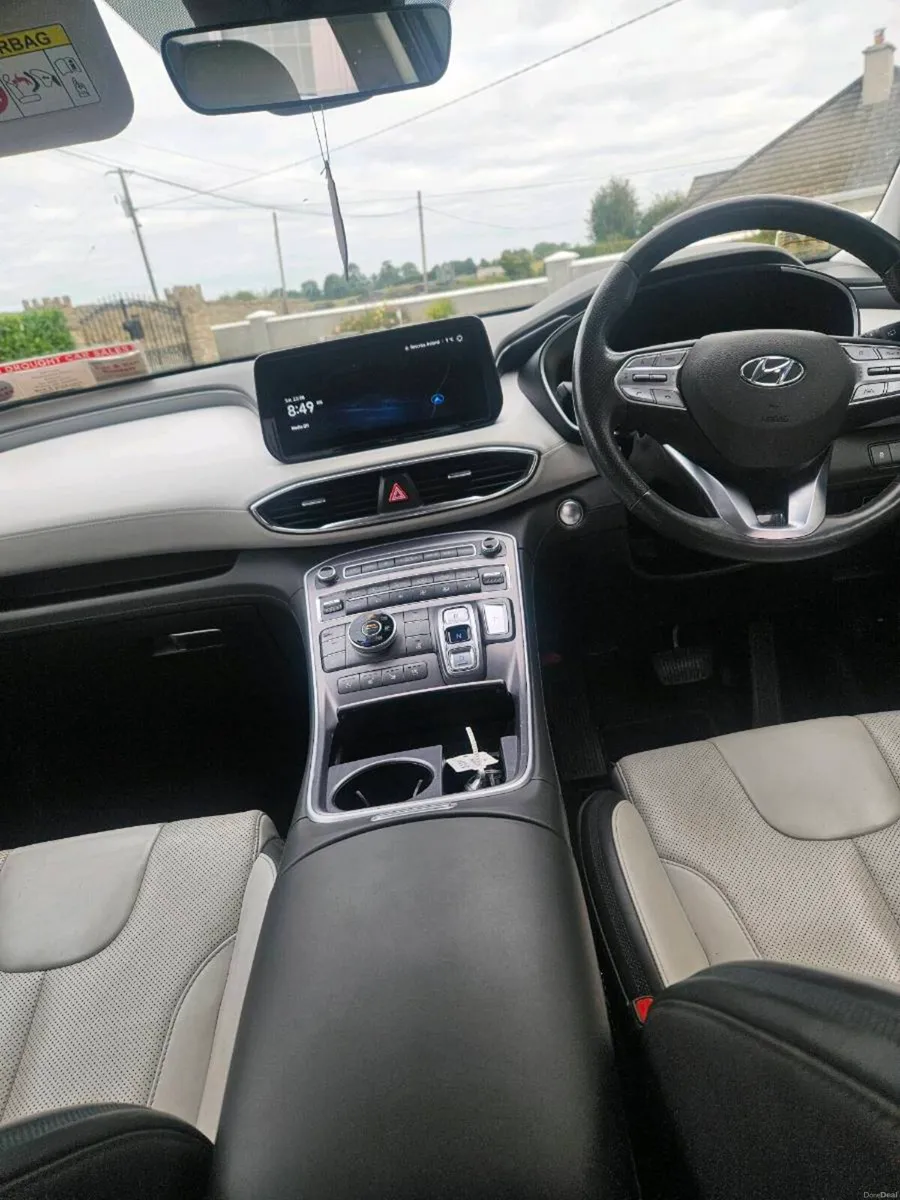 HYUNDAI SANTE FE 4WD EXECUTIVE PLUS - Image 6