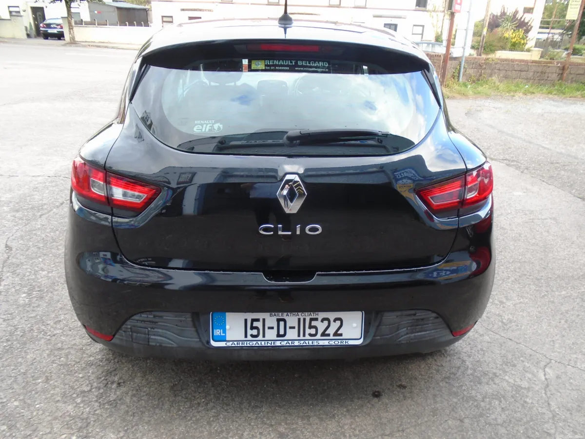 Renault Clio 2015 LOW KMS - Image 5