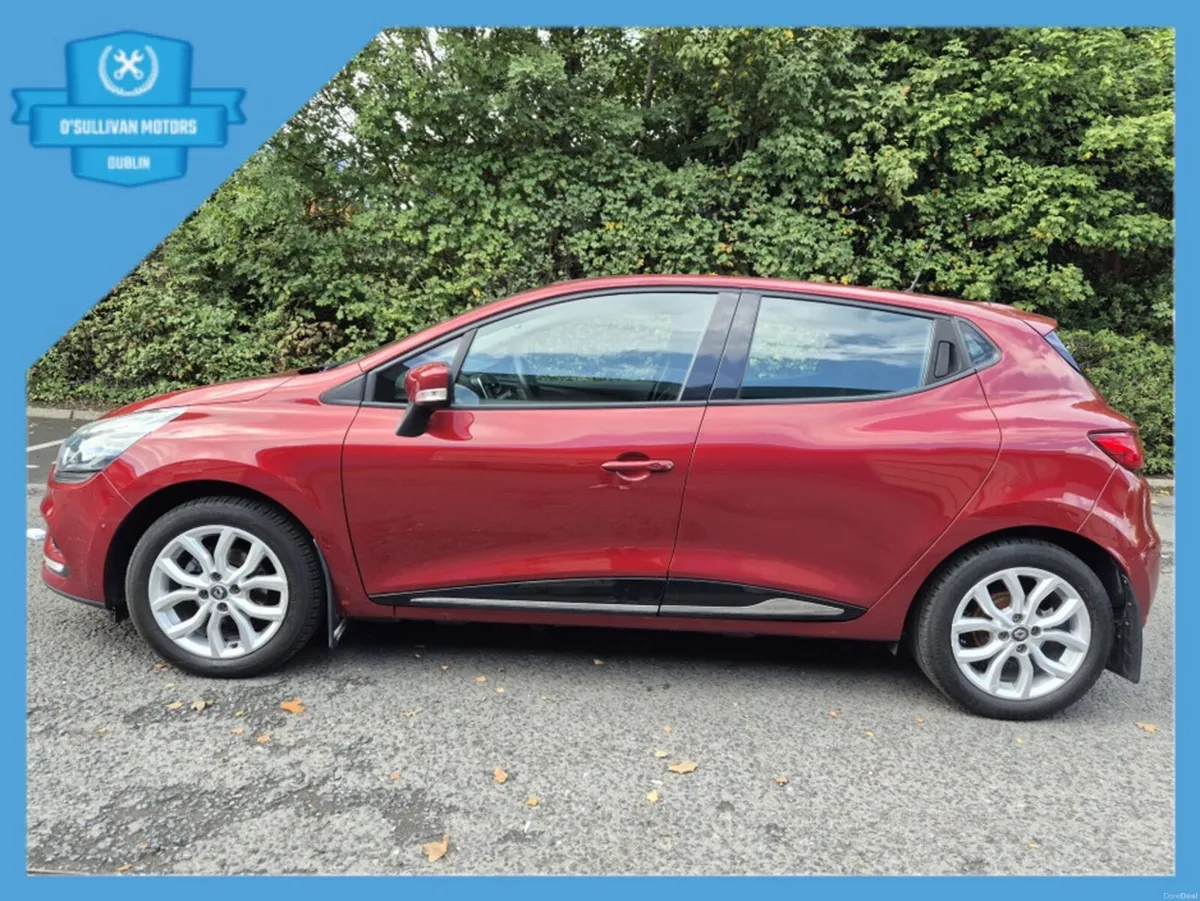 Renault Clio / 2017 / 1.1 PETROL / MANUAL - Image 5