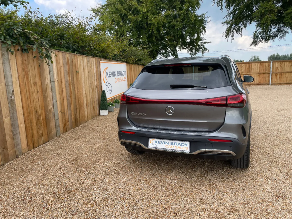 Mercedes-Benz EQA 250+ AMG LINE 70 Kwa - Image 5
