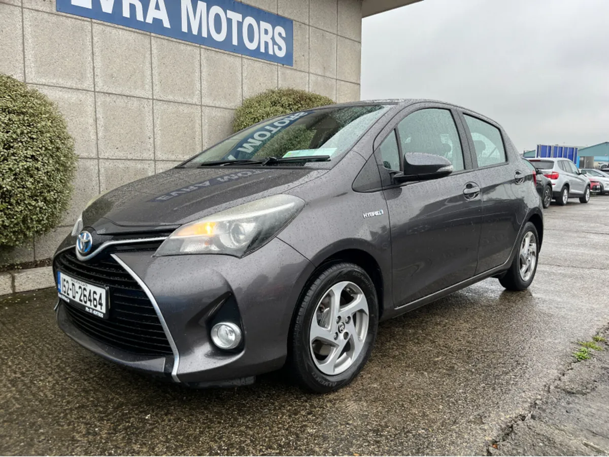 Toyota Yaris ICON HYBRID AUTOMATIC 1.5 PETROL //RE - Image 6
