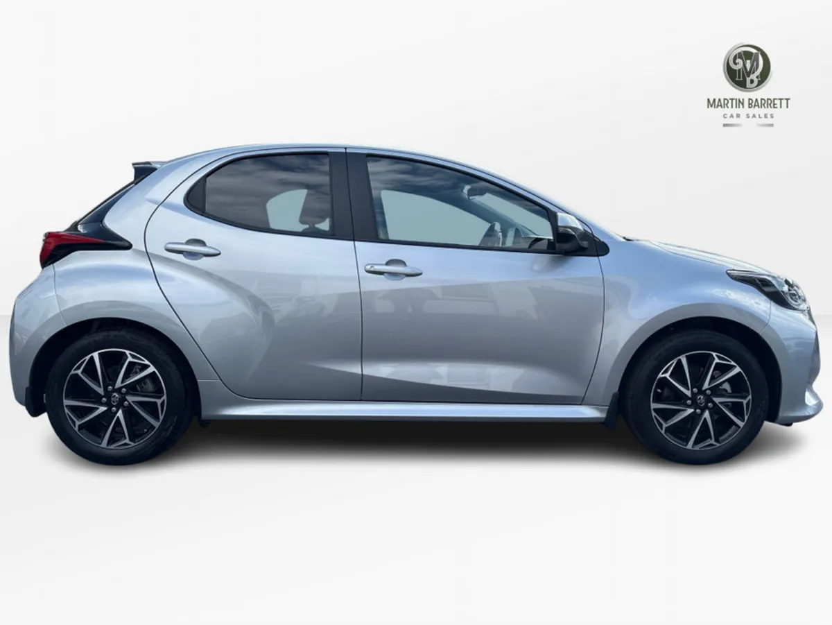 Toyota Yaris IRISH CAR 1.5 LUNA SPORT 4DR AUTO - Image 4