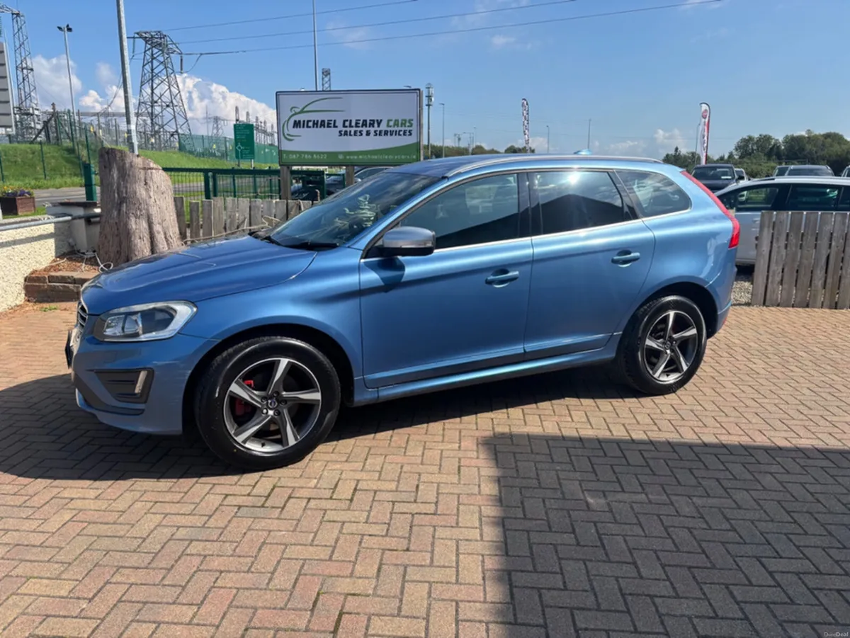 Volvo XC60 2.4D D4 R-DESIGN LUXURY NAV AWD RDSIGN - Image 2