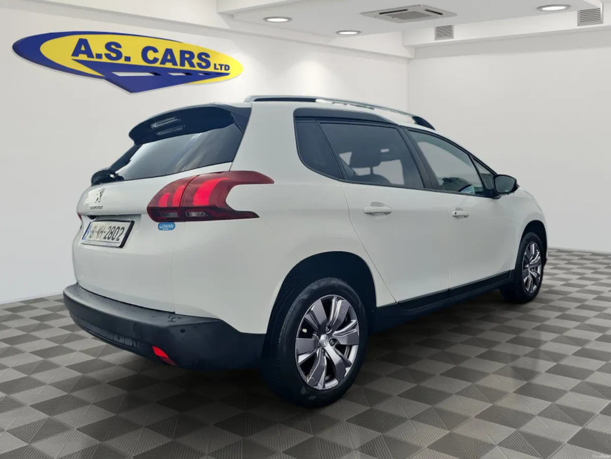 Peugeot 2008 ACTIVE 1.2 ** LOW MILEAGE IRISH CAR * - Image 4