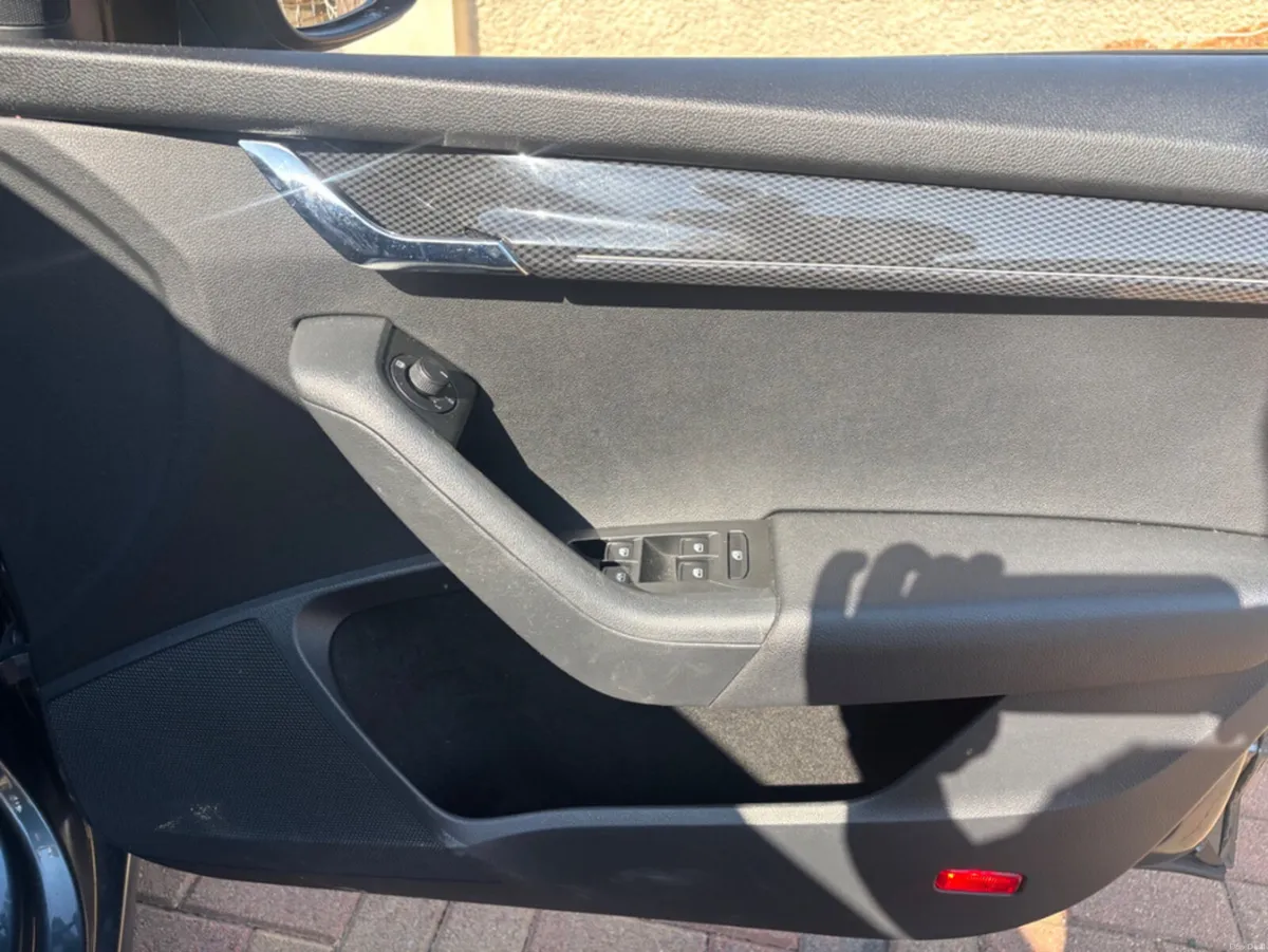 Skoda Octavia 2.0 TDI VRS 184PS 5DR - Image 6
