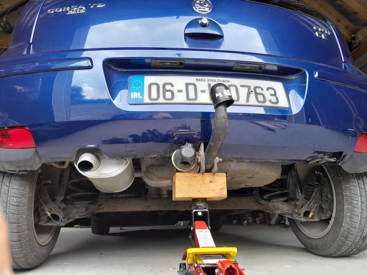 Car.vauxhall corsa turbo diesel,semi automatic - Image 3