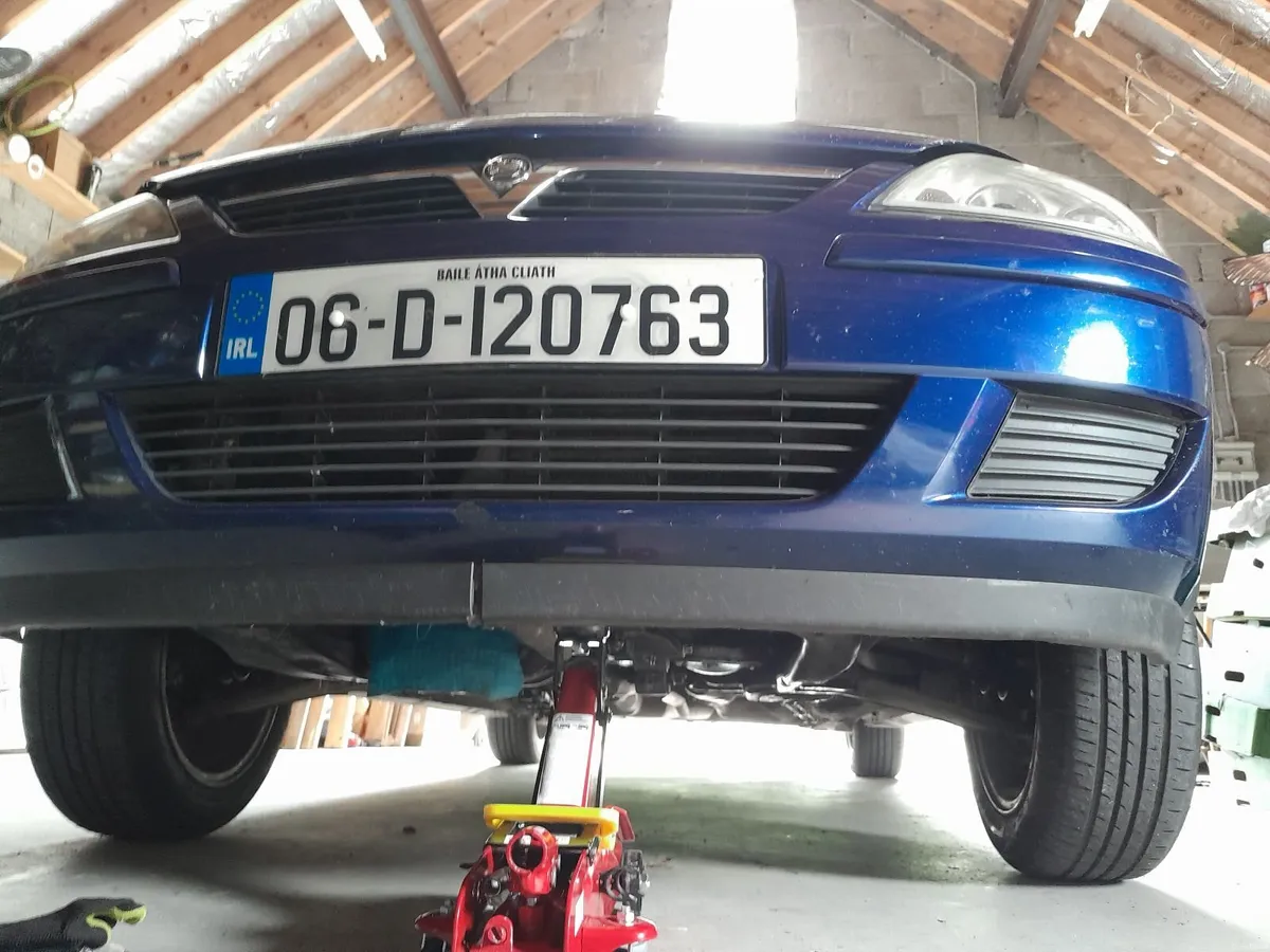 Car.vauxhall corsa turbo diesel,semi automatic - Image 4