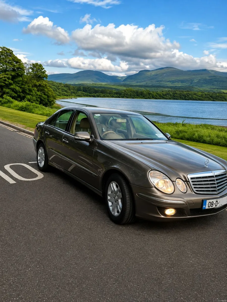 Mercedes-Benz E-Class 2008 - Image 1